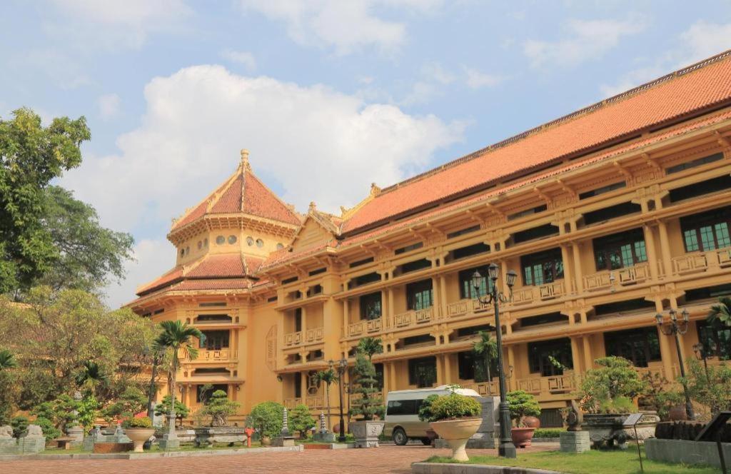 Hoang Hung Hotel Hanoi Exterior photo